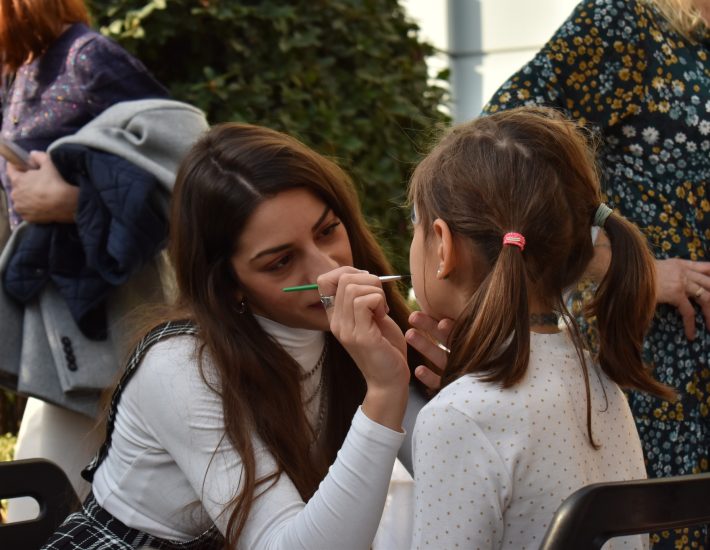 Στο δίκτυο του Άγιου Βασίλη: Μια ξεχωριστή χριστουγεννιάτικη γιορτή από το Δίκτυο για τα Δικαιώματα του Παιδιού