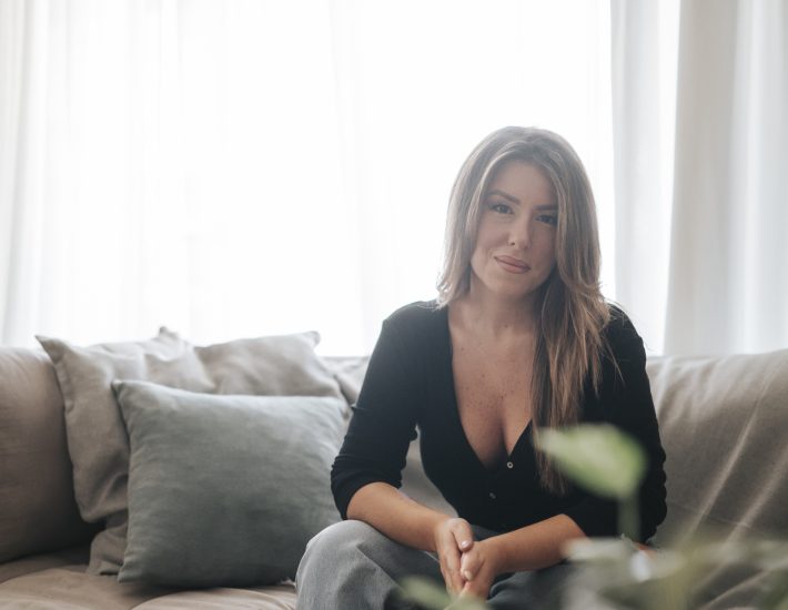 Η Νατάσα Γιάμαλη στο σπίτι της στη Γλυφάδα