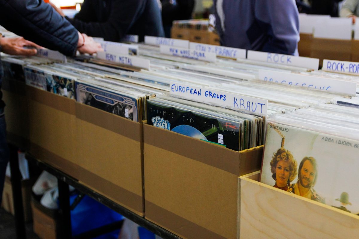 Το Vinyl Market επιστρέφει σε μια γιορτή για το βινύλιο στην Τεχνόπολη