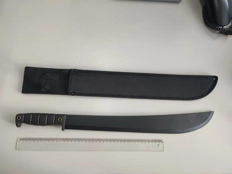 Πειραιάς: Συνελήφθησαν 17χρονοι που επιτέθηκαν με μαχαίρια σε συνομήλικούς τους