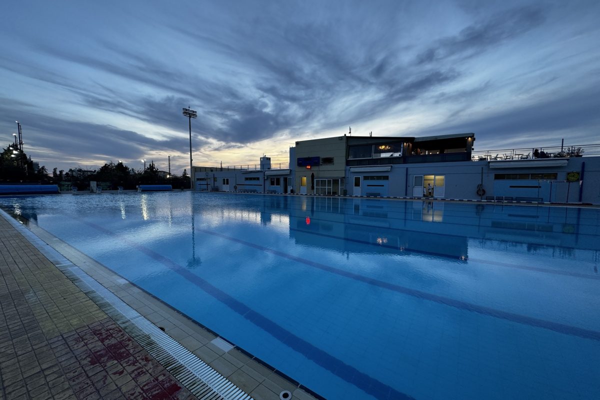 Ηλιούπολη: Άνοιξε και πάλι η μεγάλη πισίνα του δημοτικού κολυμβητηρίου