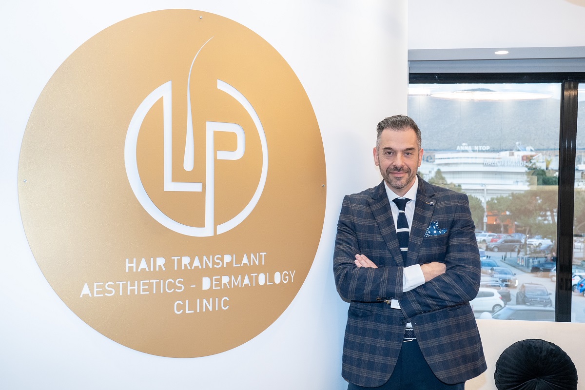 Δρ. Λευτέρης Παπανικολάου: Ο Γλυφαδιώτης γιατρός που οραματίζεται να γίνει η Ελλάδα κορυφαίος προορισμός ιατρικού τουρισμού στη μεταμόσχευση μαλλιών