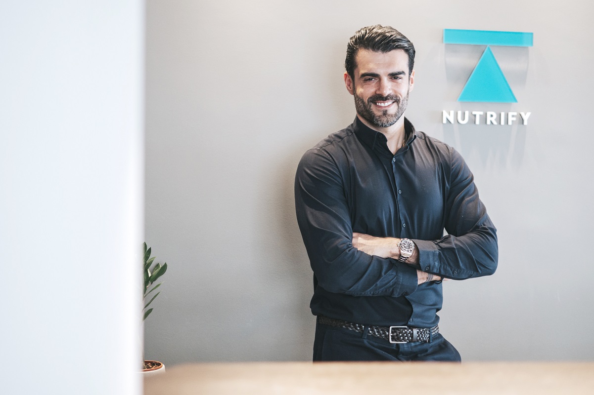 Δημήτρης Αθανασιάδης – Nutrify: Συμπεριφοριστική προσέγγιση και εξατομικευμένο διατροφικό πλάνο κάνουν τη διαφορά στην απώλεια βάρους