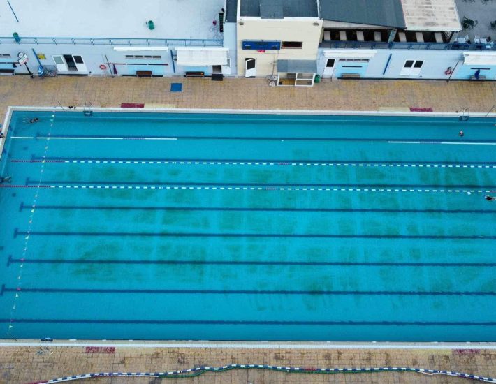 Ηλιούπολη: Αποκαταστάθηκε η βλάβη της ΕΥΔΑΠ – Κανονικά η λειτουργία σχολείων και Κολυμβητηρίου