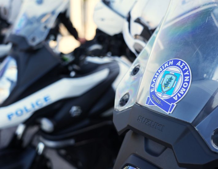 Άλιμος: Συνομιλίες του καθηγητή που κατηγορείται για ασέλγεια σε βάρος 14χρονης με τον πατέρα της μαθήτριας