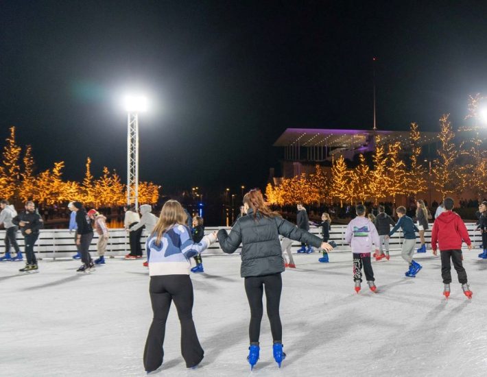 Παγοδρόμιο στο ΚΠΙΣΝ: Όλες οι πληροφορίες για την παγωμένη πίστα του