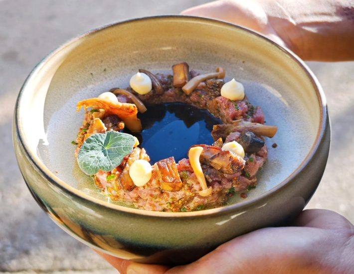 Parkbench: Το δημιουργικό εστιατόριο ανάμεσα σε Κουκάκι και Πετράλωνα που δεν μας απογοτεύει ποτέ