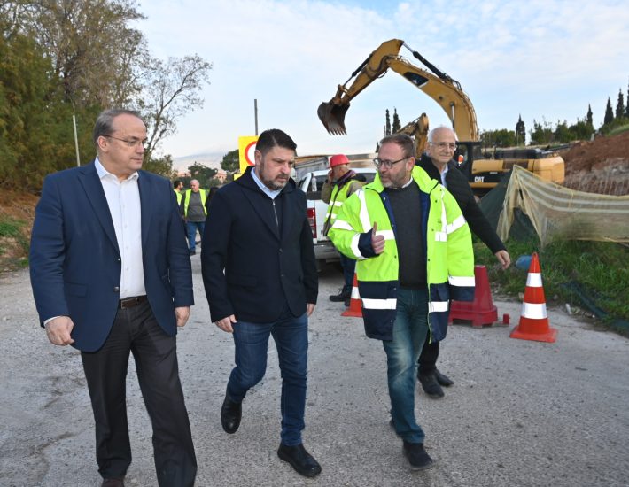 Νίκος Χαρδαλιάς: Αυτοψία στο ρέμα Κόρμπι στη Βάρη – Ξεκίνησαν τα έργα