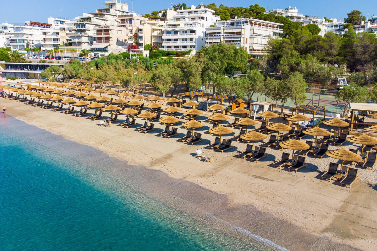 Ακτή Βουλιαγμένης: Εκτός του διαγωνισμού ο όμιλος Ρέστη – Ποιοι τη διεκδικούν πλέον