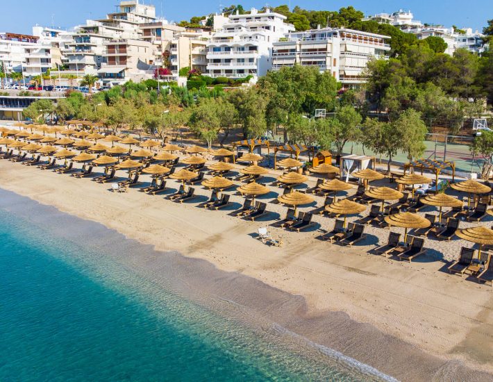 Στα δικαστήρια ο Δήμος 3Β για την Ακτή Βουλιαγμένης: Διεκδικεί κυριότητα και επικαρπία από την ΕΤΑΔ