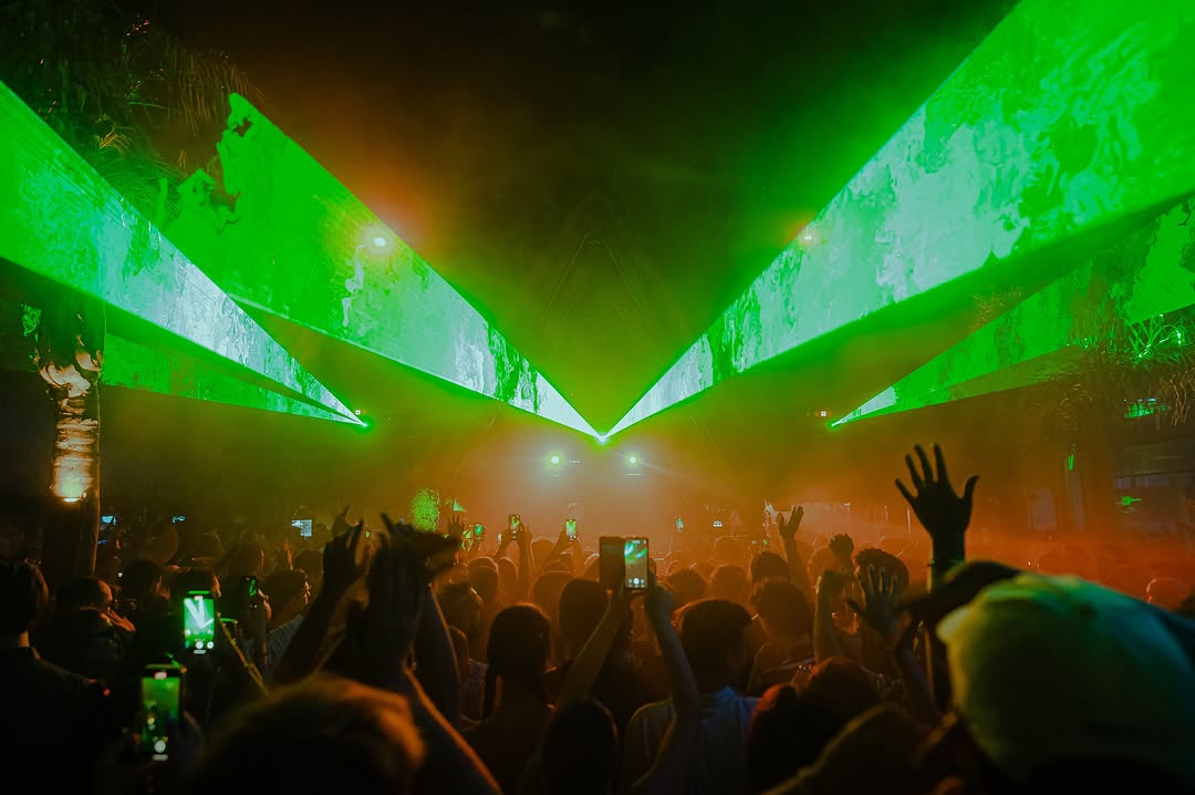 Έρχονται δύο αξέχαστες νύχτες στο Bolivar Beach Club με τον Coeus και τους Mind Against