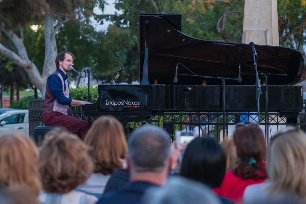 Piano City Athens 2025: Το φεστιβάλ που γεμίζει μελωδίες κάθε γωνιά της Αθήνας