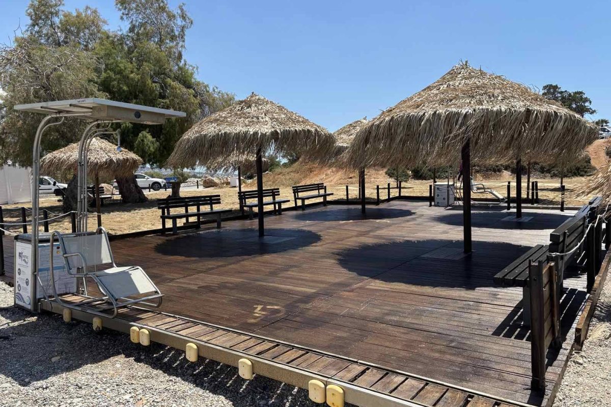 SEATRAC σε Βούλα και Γλυφάδα: Αυτόνομη πρόσβαση στη θάλασσα για άτομα με αναπηρία