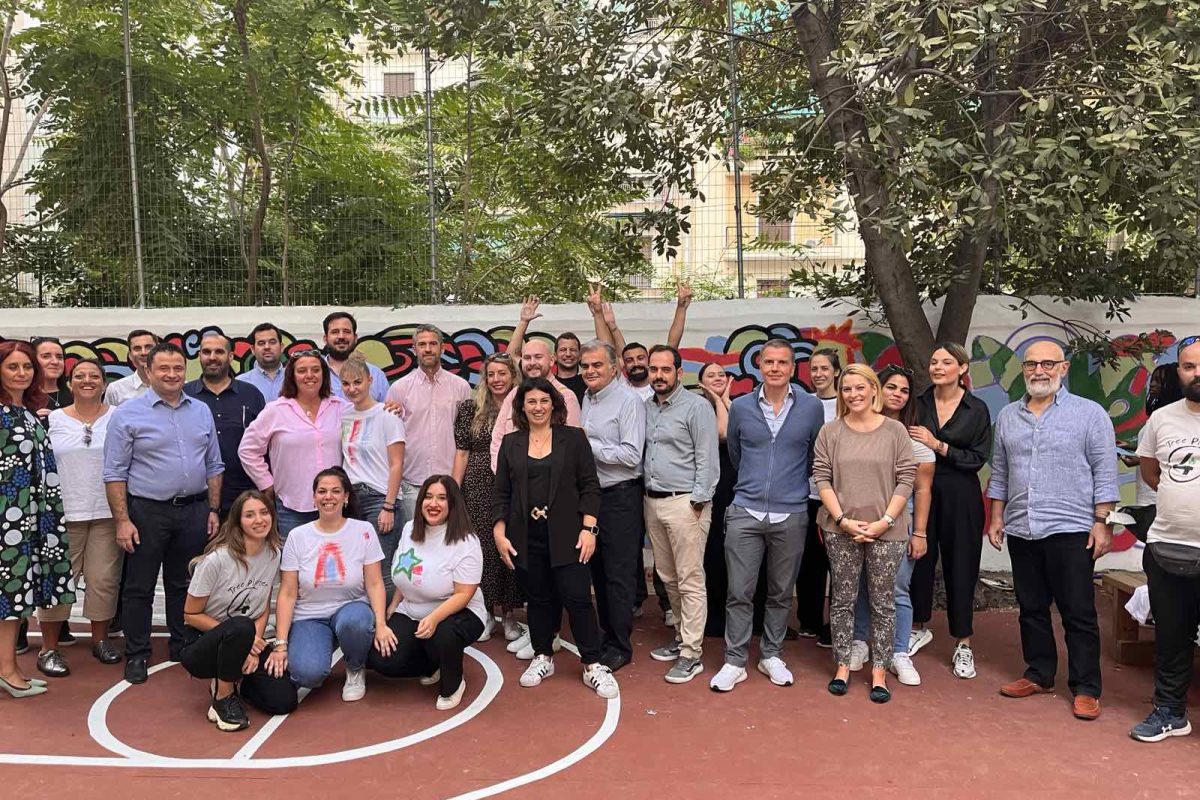 Η Μαρινόπουλος Εταιρεία Καφέ Μονοπρόσωπη Α.Ε.Ε. (Starbucks) πιστοποιήθηκε ως Great Place to Work