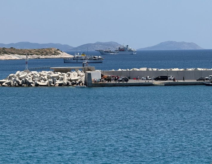 Βουλιαγμένη: Το χρονικό της πτώσης του ελικοπτέρου μπροστά στα έντρομα μάτια λουόμενων