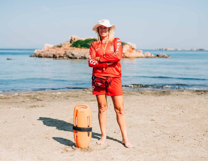 Η Μάνια Μπικώφ θέλει πρωτίστως να σεβόμαστε τη θάλασσα