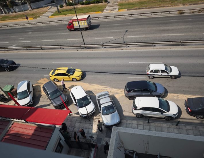 Τροχαίο στον Άλιμο: Αντικαθιστούσε συνάδελφο και θα έβγαινε στη σύνταξη η 65χρονη υπάλληλος που έχασε τη ζωή της