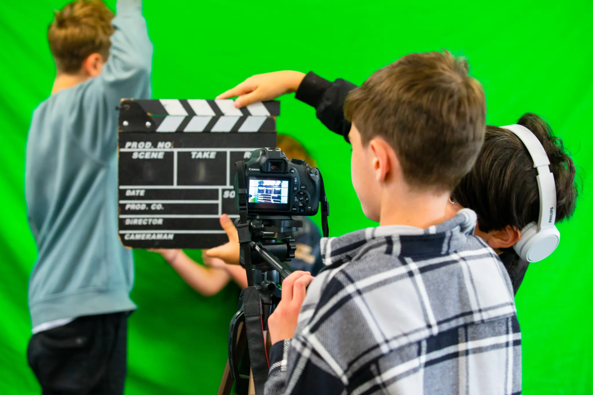 Γιατί όλο και περισσότεροι γονείς στα Νότια στέλνουν τα παιδιά τους στο Sparks Film School