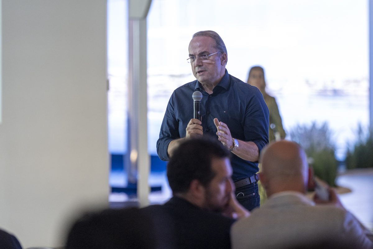 Αντίδραση Γρηγόρη Κωνσταντέλλου για το νέο σχέδιο νόμου τροποποίησης του ΚΟΚ: «Προκλητική και αιφνιδιαστική αφαίρεση πόρων από τους Δήμους»