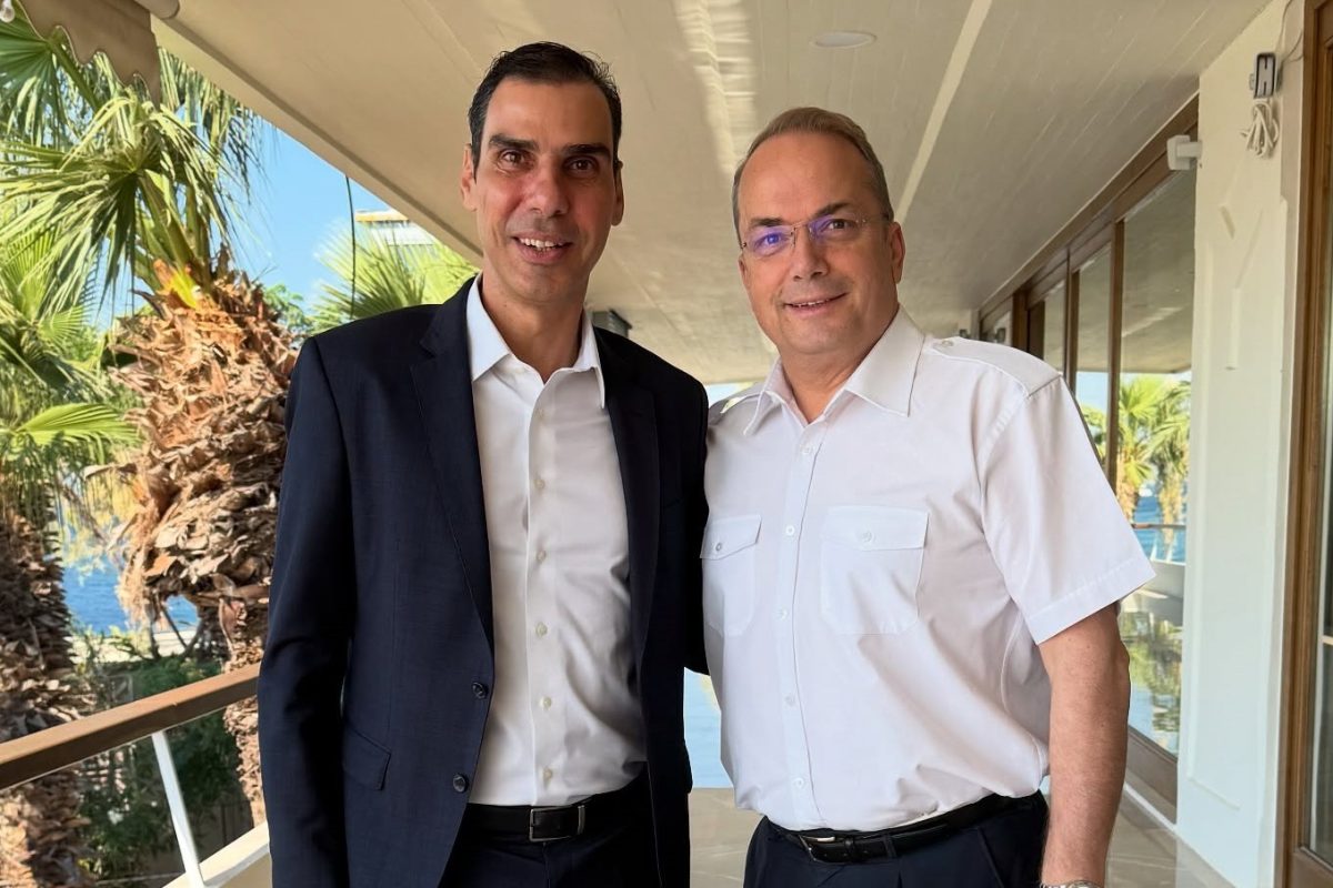 Συνάντηση του Δημάρχου 3Β με τον Υφυπουργό Υγείας Μάριο Θεμιστοκλέους για το Ασκληπιείο της Βούλας