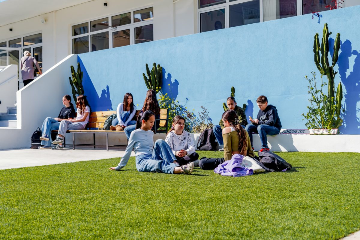 Verita International School: Το διεθνές σχολείο που μεγαλώνει «πολίτες του κόσμου» στα Νότια Προάστια