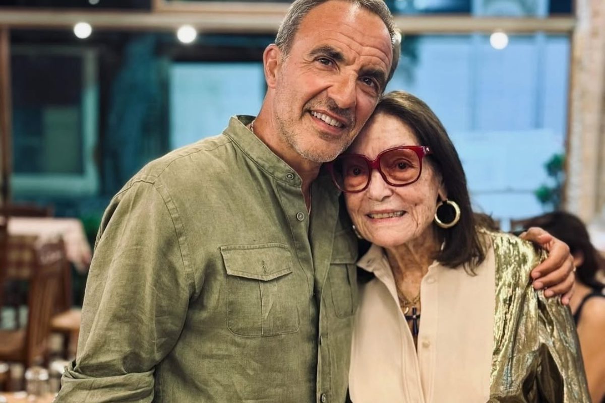 Η Νάνα Μούσχουρη και ο Νίκος Αλιάγας βρέθηκαν στα Βλάχικα της Βάρης