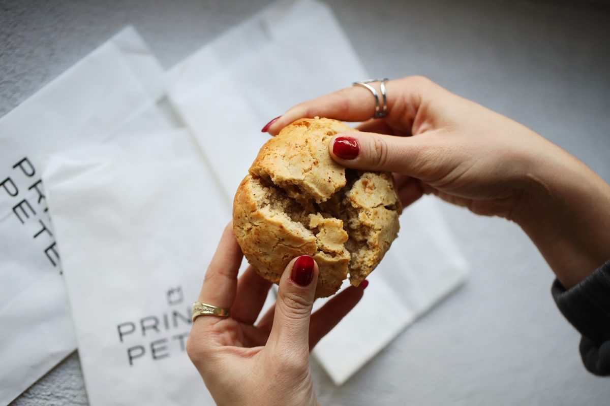 Prince Peter: Φθινόπωρο με κέικ και cookies που φτιάχνουν τη μέρα μας