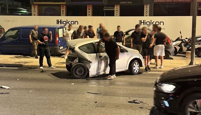 Ελληνικό: Θανατηφόρο τροχαίο στη Λεωφόρο Βουλιαγμένης – Μια νεκρή και τρεις τραυματίες