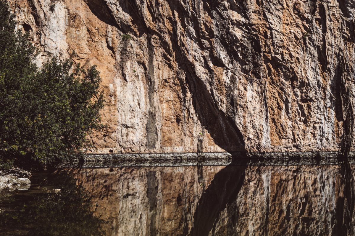 Το AbraOvata υποδέχεται το φθινοπωρινό τετραήμερο με καλοκαιρινή διάθεση