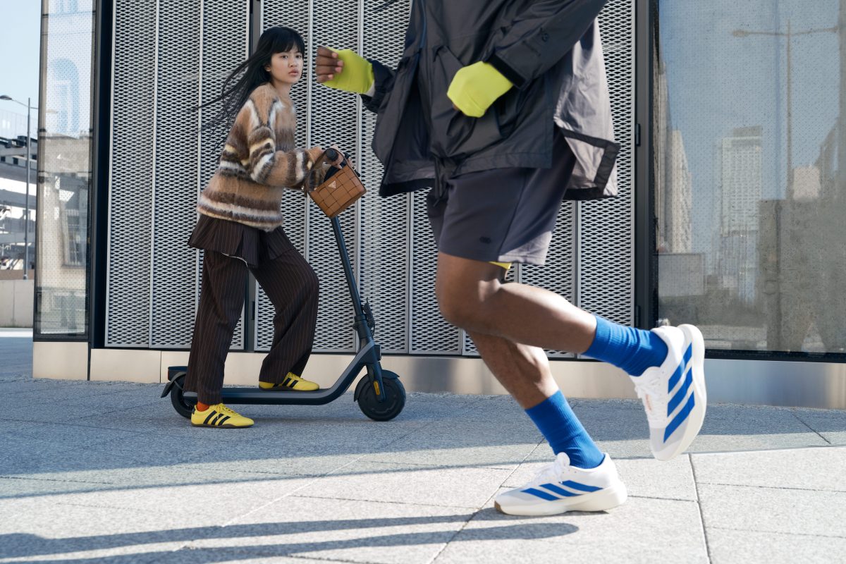 Παπούτσια που κουβαλούν μια ιστορία: Η Φθινοπωρινή Καμπάνια του epapoutsia.gr είναι εδώ