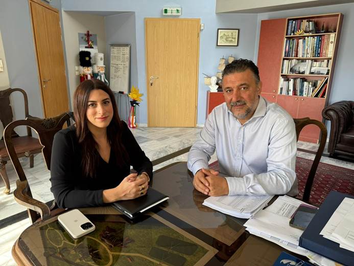 Παλαιό Φάληρο: Συνάντηση του Δημάρχου με τη νέα Αντιπεριφερειάρχη Νοτίου Τομέα Αθηνών