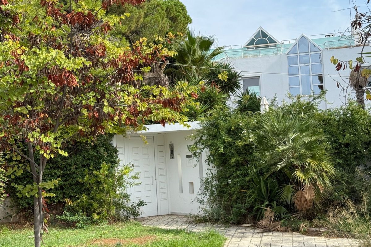 Γλυφάδα: Έκαναν έξωση στον επιχειρηματία Αργύρη Παπαργυρόπουλο