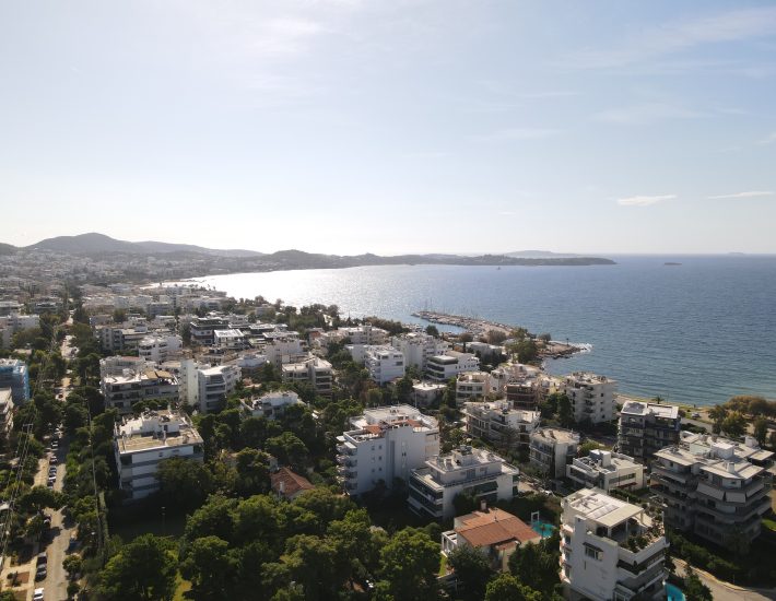 «Έξοδος» των κατοίκων των Νοτίων Προαστίων προς άλλες περιοχές λόγω υψηλών τιμών στα ακίνητα