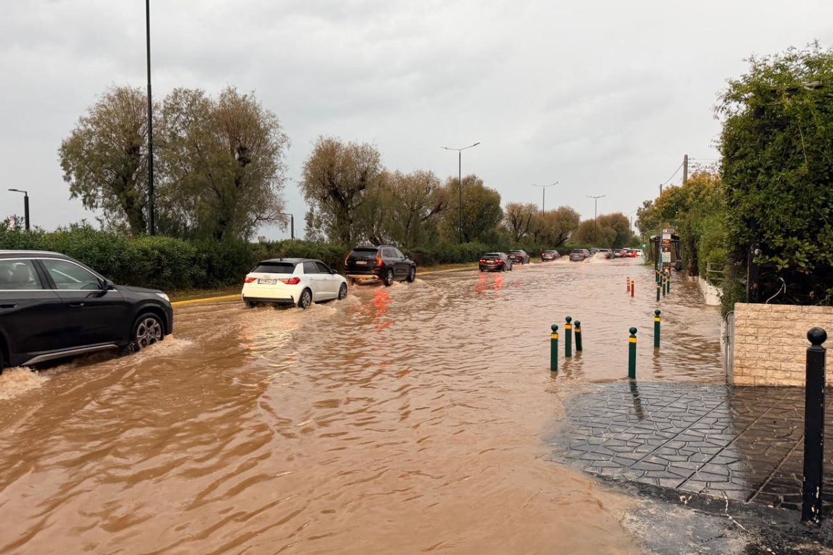 Γιατί πλημμύρισε με 40 χιλιοστά βροχής η Αττική; Η ανάλυση Κολυδά για την κακοκαιρία