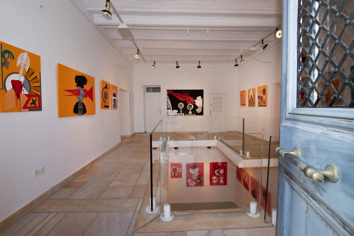 Έκθεση «Χρησμοί»: Το μυσταγωγικό σύμπαν της Μυρτούς Σακκά