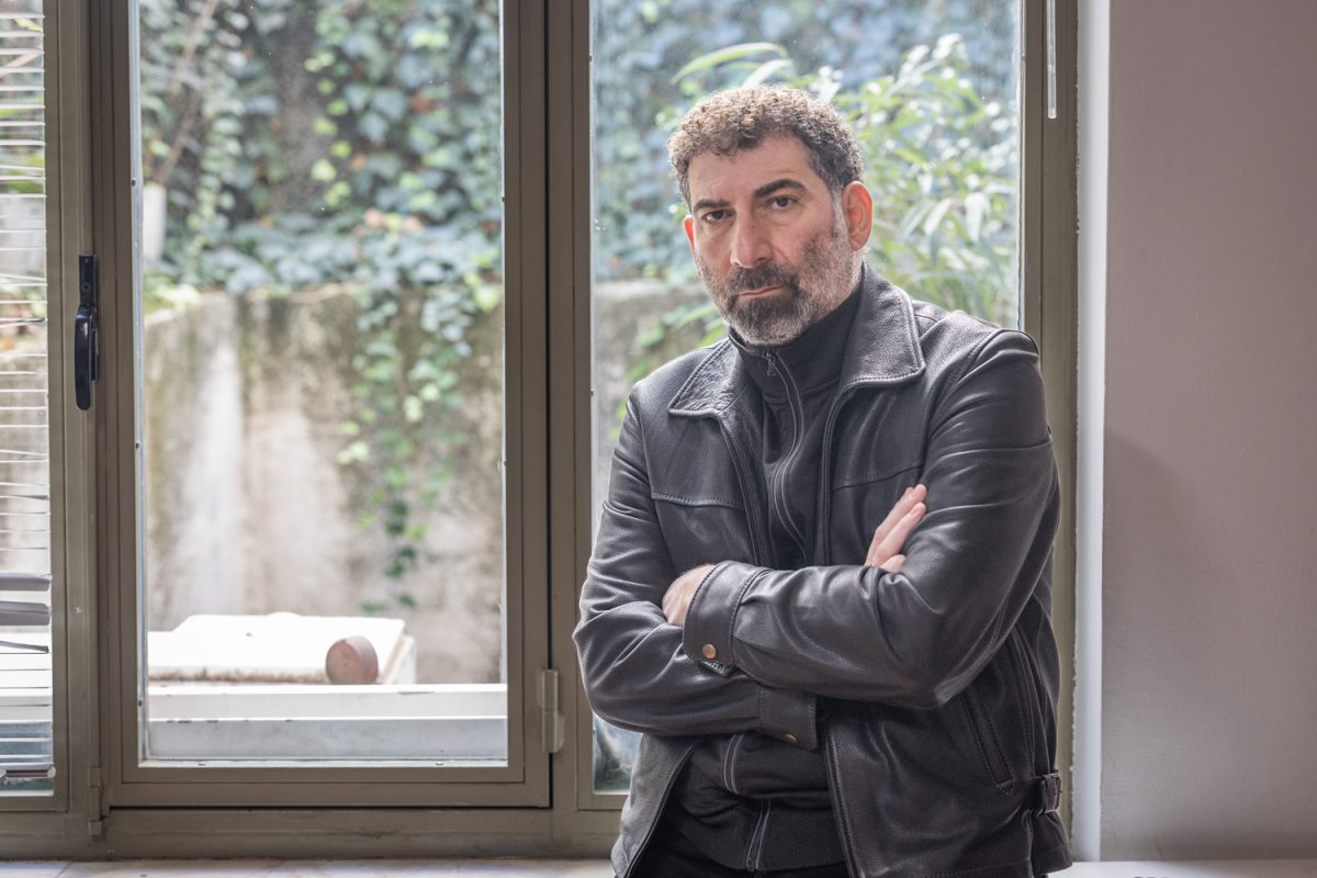 Γιάννης Οικονομίδης: «Υπάρχει το σύνδρομο του θεατή που νιώθει πιο έξυπνος από την ταινία»