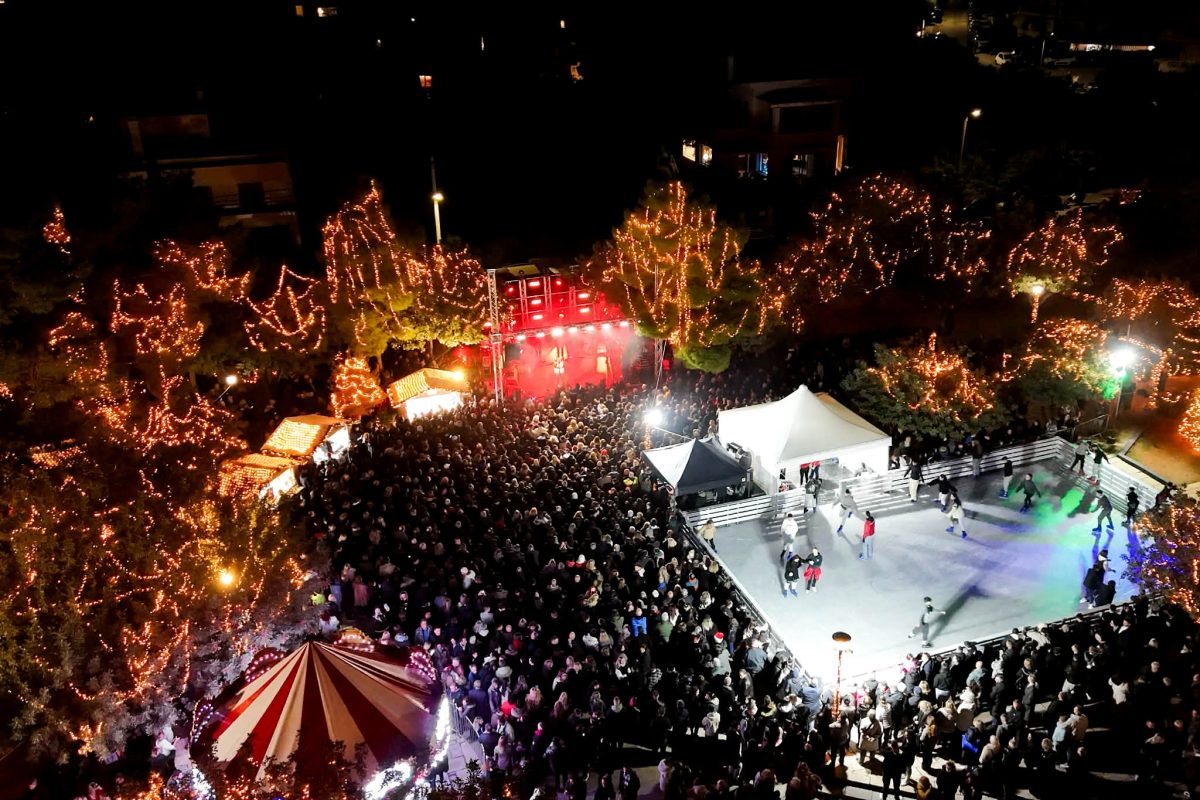 Χωριό των Θαυμάτων: Το Χριστουγεννιάτικο χωριό του δήμου Σαρωνικού είναι γεμάτο δωρεάν εμπειρίες για όλη την οικογένεια