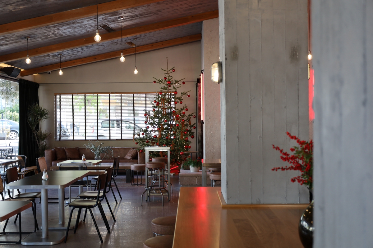 Άλιμος just got Σούπερ Ντούπερ – Αυτό είναι το νέο στέκι της περιοχής