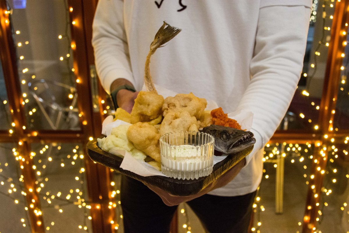 Verikoko: Ο ελληνικός γαστροκαφενές της Βούλας που ήρθε για να γίνει στέκι