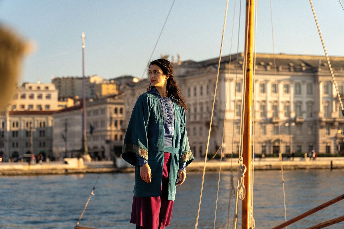 Η Μεγάλη Χίμαιρα: Γιατί στη σειρά η Μαρίνα είναι από την Ιταλία (και όχι από τη Γαλλία όπως στο βιβλίο)