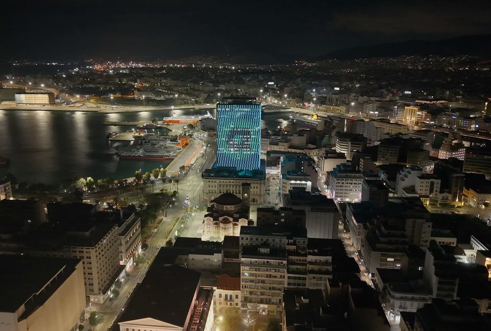 Ο Πύργος του Πειραιά έγινε… Allwyn moment