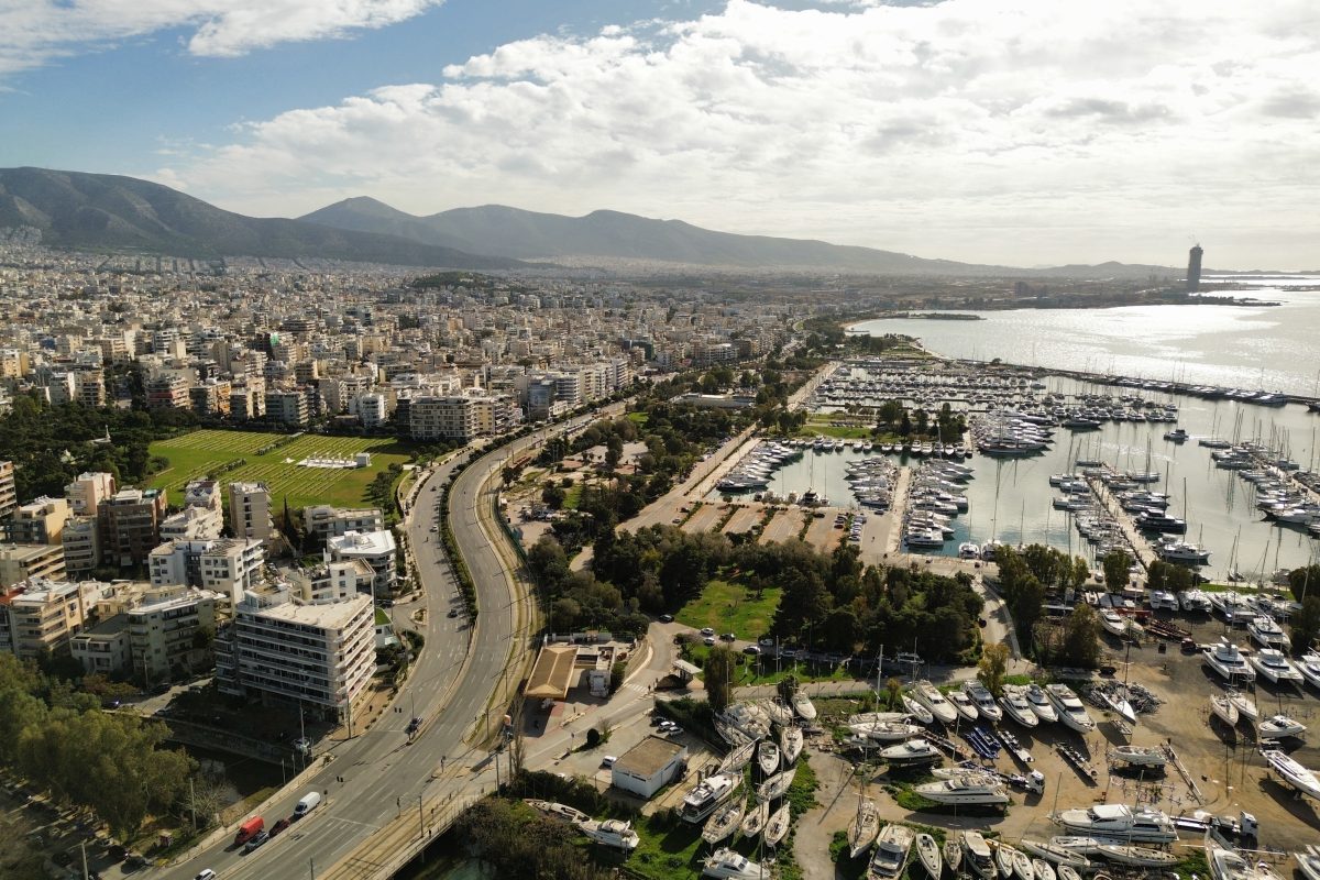 Οσμή αερίου στα νότια: Τα σενάρια που εξετάζουν οι επιστήμονες για το φαινόμενο
