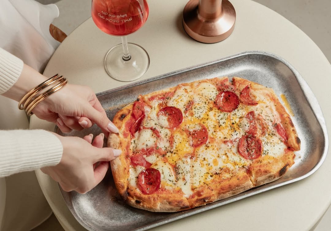 Tessera: Το μαγαζί που άνοιξε στη θέση του New Habits στη Νέα Σμύρνη και ήδη συζητιέται πολύ