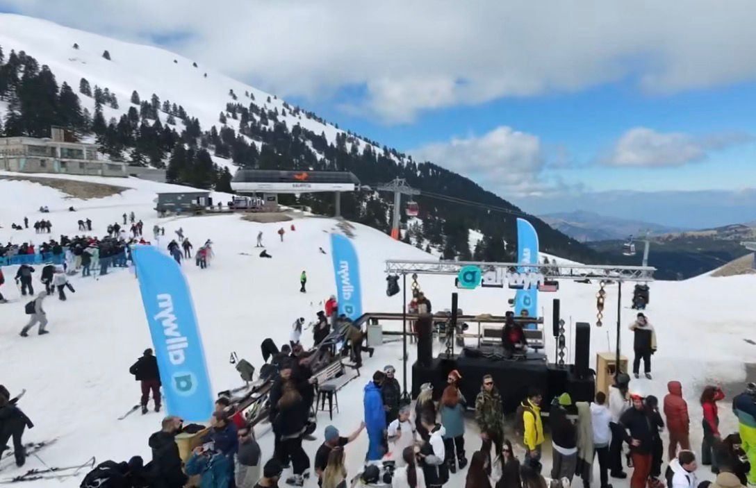 Από τις πίστες στο dancefloor – Το Après Ski Party της Allwyn που ξεσήκωσε το Χιονοδρομικό Κέντρο Καλαβρύτων