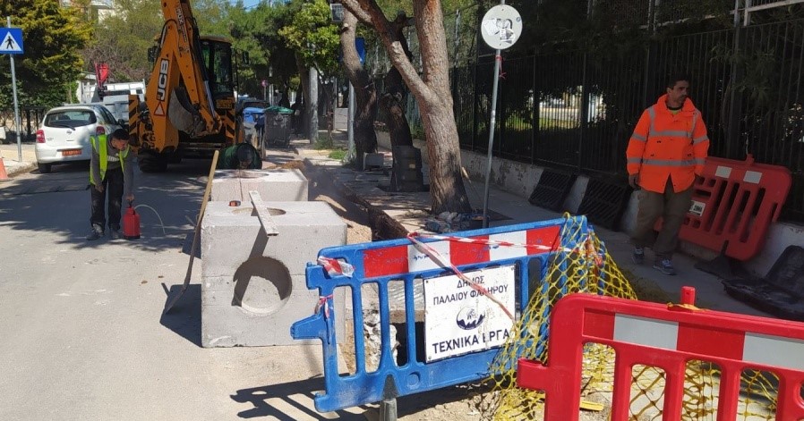 Παλαιό Φάληρο: Νέα φρεάτια ομβρίων υδάτων στις οδούς Χαρίτωνος και Φαέθωνος