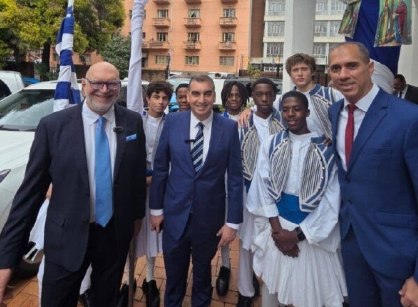 Στο Γιοχάνεσμπουργκ βρέθηκε ο Δήμαρχος Ελληνικού – Αργυρούπολης για τον εορτασμό της 25ης Μαρτίου