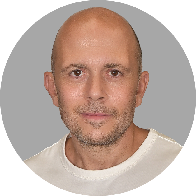 Γιώργος Λαμπίρης