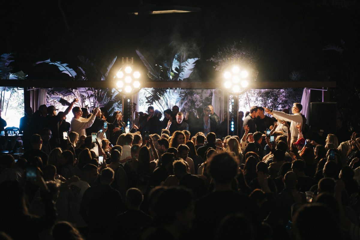 Sunset Series: Το Ace Hotel & Swim Club Athens δίνει νέο ρυθμό στο καλοκαίρι της Αθηναϊκής Ριβιέρας