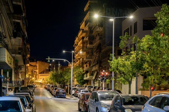 Καλλιθέα: Ολοκληρώθηκε η αναβάθμιση του δημοτικού φωτισμού στη Γρηγορίου Λαμπράκη