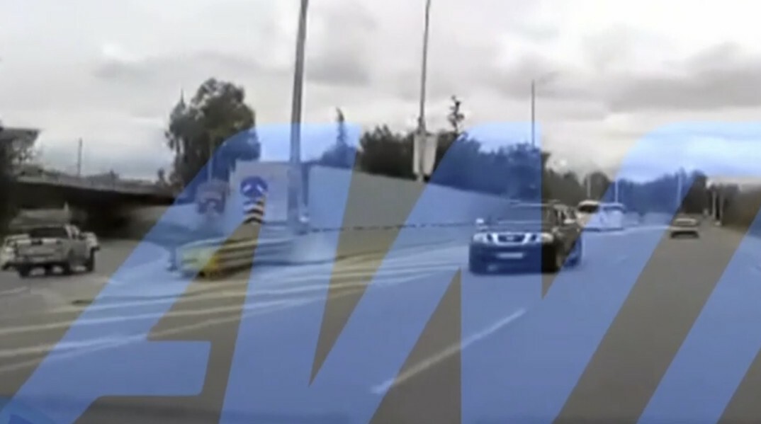 Φάληρο: Η στιγμή που οδηγός μπαίνει στο αντίθετο ρεύμα στην Παραλιακή